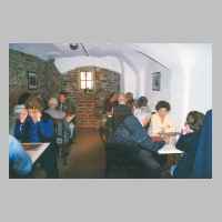 59-05-1019 Kirchspieltreffen Gross Schirrau 2000 in Neetze - Es ist ein gemuetliches Kellerlokal.jpg